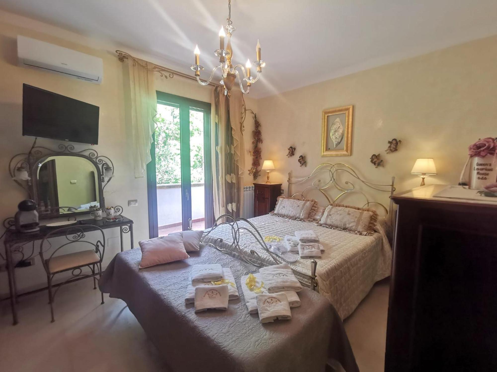 Queen'S Luxurious House Gallipoli Exterior photo